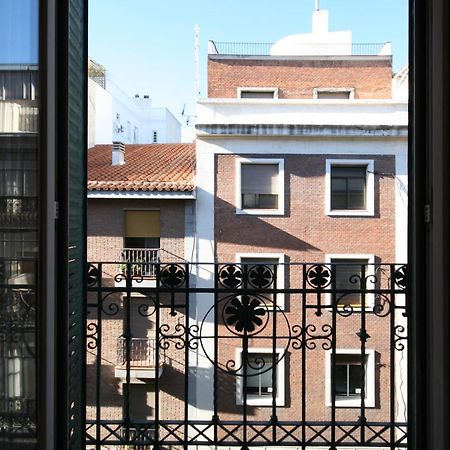 Hotel Ch Bueno Madrid Exterior foto